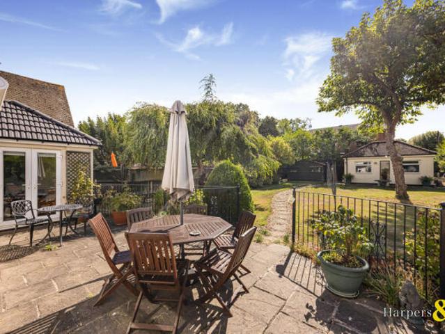 Bungalow for sale in Bexley, Greater London