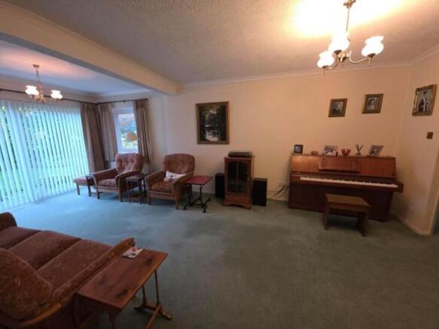 Bungalow for sale