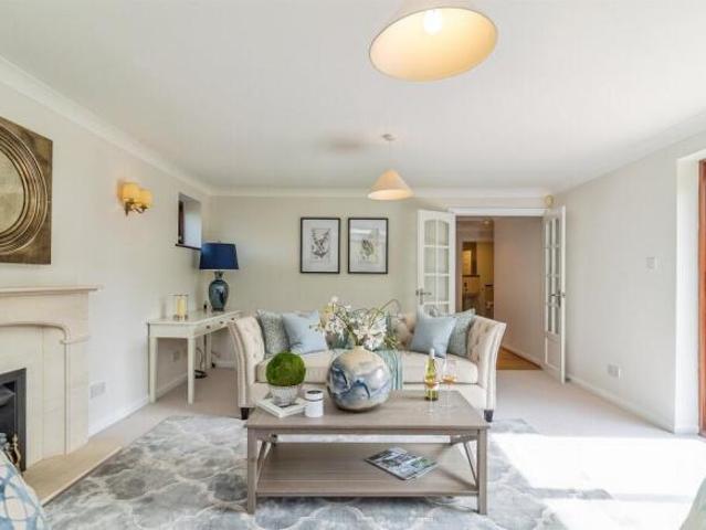 Bungalow for sale