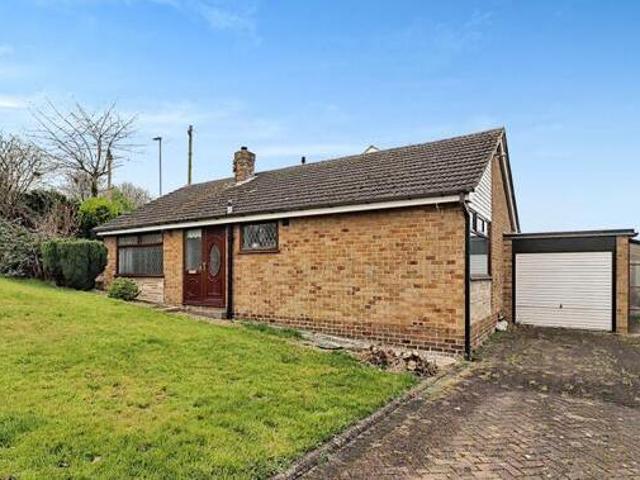 House for sale in Walton, West Yorkshire