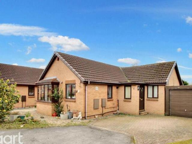 House for sale in Warmsworth, South Yorkshire