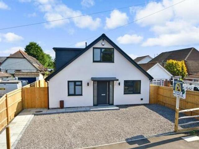 House for sale in Spring Vale, Hampshire