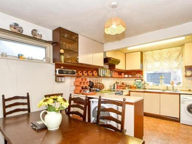 House for sale in Spring Vale, Hampshire