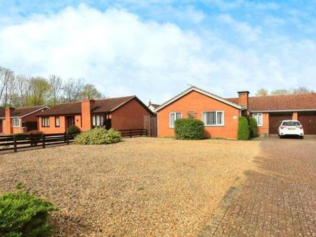 House for sale in Hampton Green, Cambridgeshire