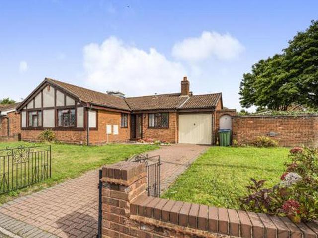House for sale in Mayer's Green, West Bromwich
