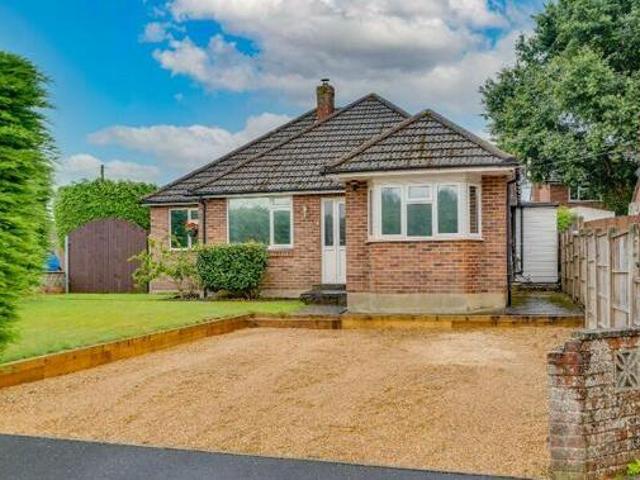 House for sale in Barton Stacey, Hampshire