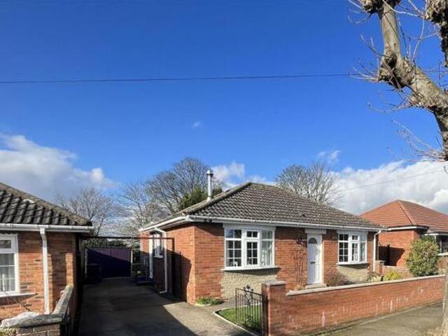 House for sale in Wheatley Hills, South Yorkshire