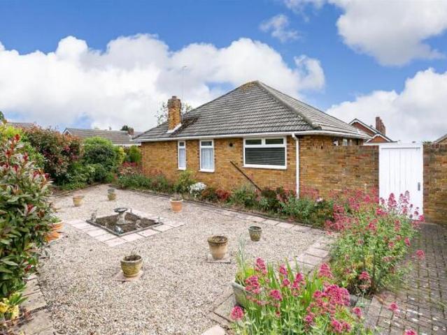 Bungalow for sale in Kirk Ella, East Riding Of Yorkshire