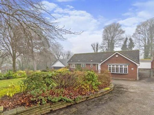 House for sale in Tettenhall, West Midlands