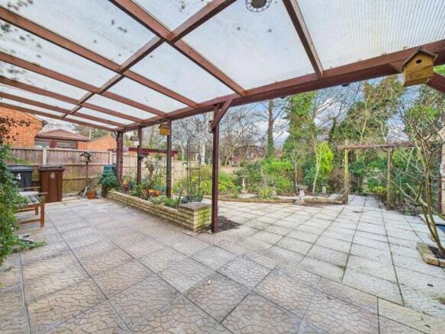 Property for sale in Brayford, Lincolnshire