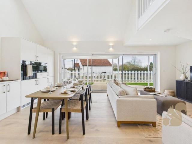House for rent in Salt, Baswich