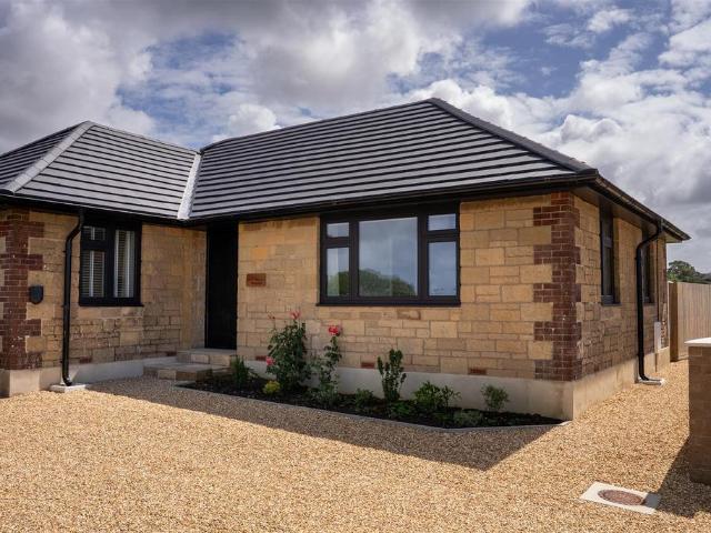 Bungalow for rent in Godshill, Isle Of Wight