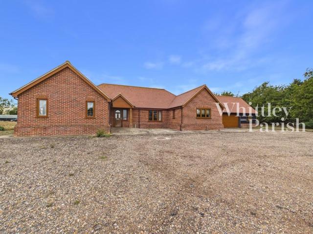 Bungalow for rent in Bedingfield, Suffolk