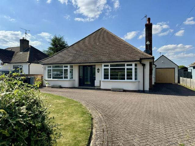 Bungalow for rent in Baron St Martin, Barholm
