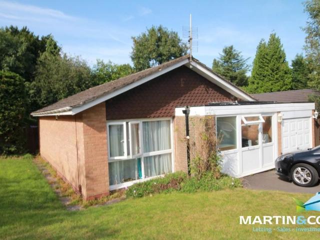 Bungalow for rent in Harborne, West Midlands