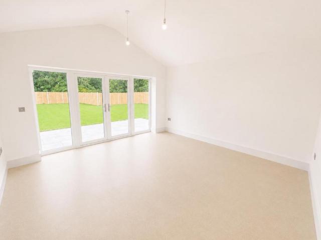 House for rent in Priors Hall Park, Weldon