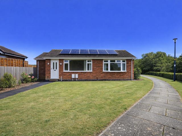 House for rent in Woodcot, Middlecroft