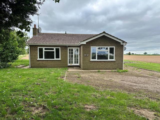 Bungalow for rent in Gosberton Clough, Lincolnshire