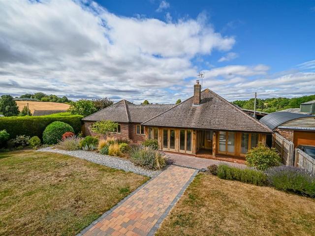 Bungalow for rent in Hopstone, Claverley