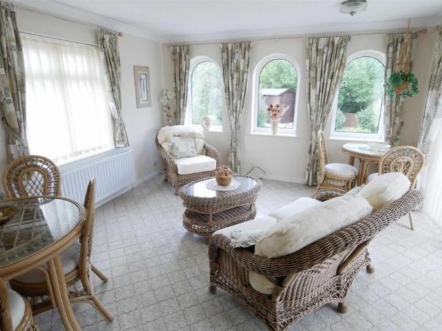 House for rent in Wrenthorpe, West Yorkshire