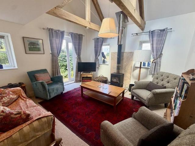House for rent in Bury, Littlecote