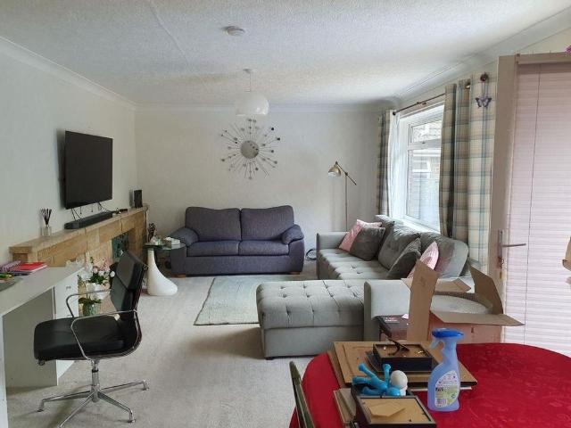 House for rent in Ashmore Green, West Berkshire
