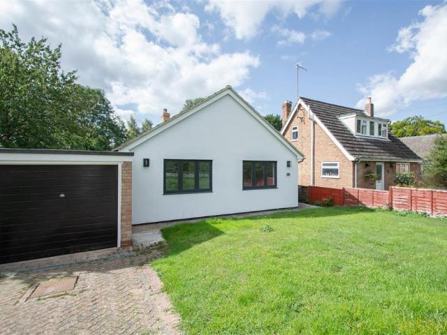 Bungalow for rent in Linton, South Cambridgeshire