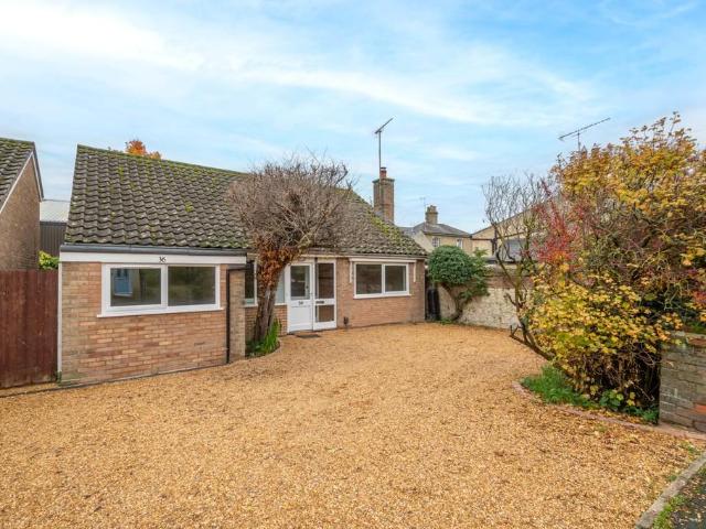Bungalow for rent in Chedburgh, Suffolk