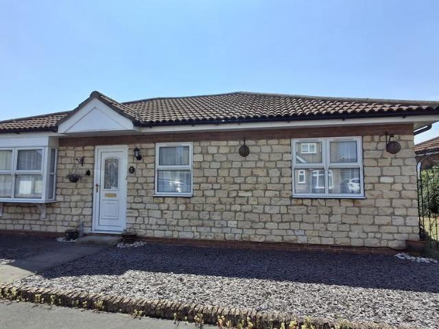 Bungalow for rent in Ashby De La Launde, Lincolnshire