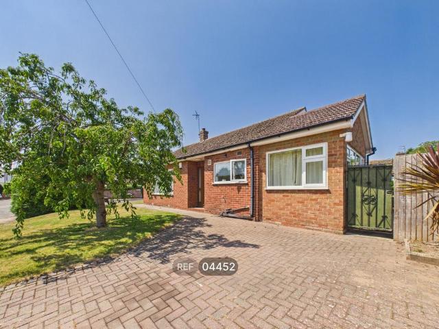 Bungalow for rent in Barton In Fabis, East Midlands