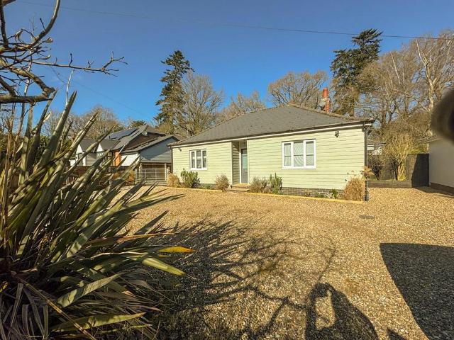 Bungalow for rent in Chedburgh, Suffolk