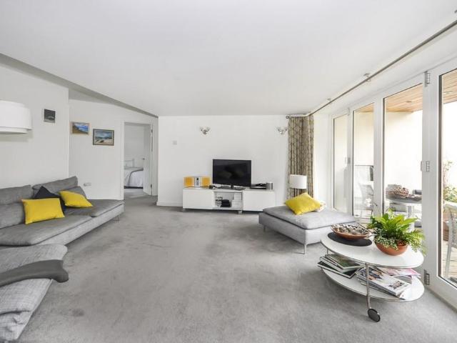 House for rent in The Slade, Oxfordshire