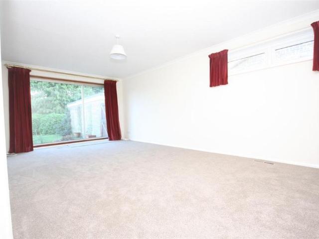 House for rent in Pachesham Park, Surrey