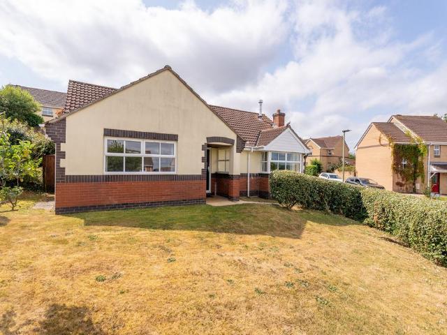 Bungalow for rent in Brandis Corner, Devon