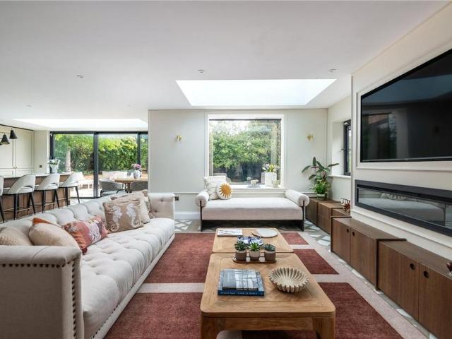 House for rent in Redhill, Reigate and Banstead