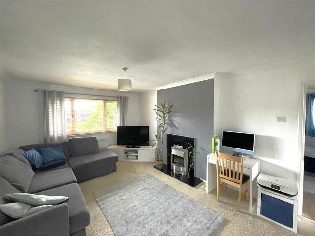 House for rent in Llandybie