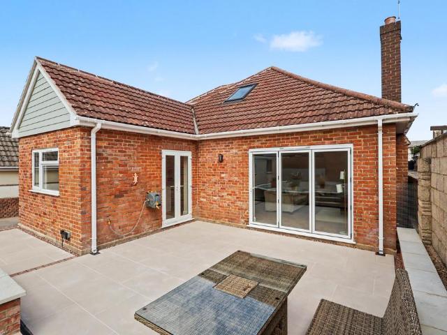 Bungalow for rent in Bloxworth, Poole