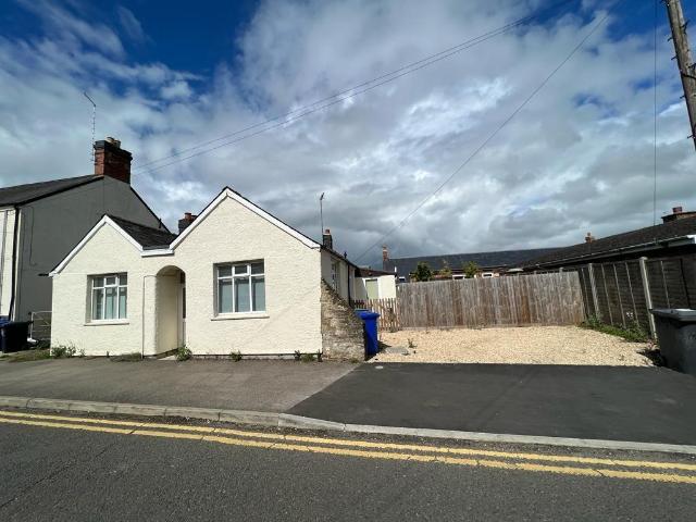 Bungalow for rent in Brackley, Northamptonshire
