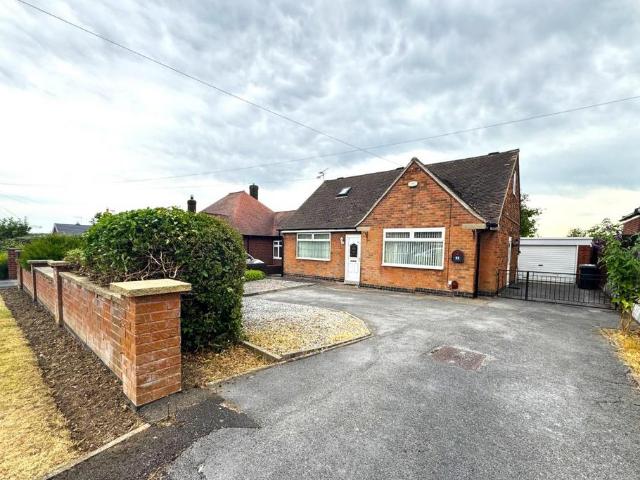 Bungalow for rent in Loundsley Green, East Midlands