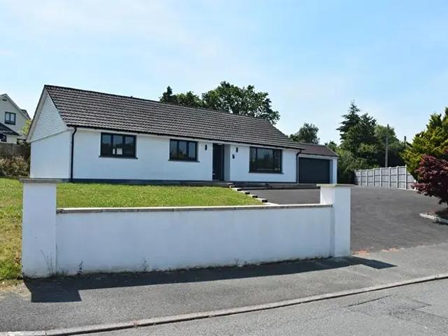 Apartment for rent in Felindre, Drefach