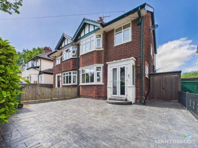 Farm for sale in Higher Bebington, Bebington