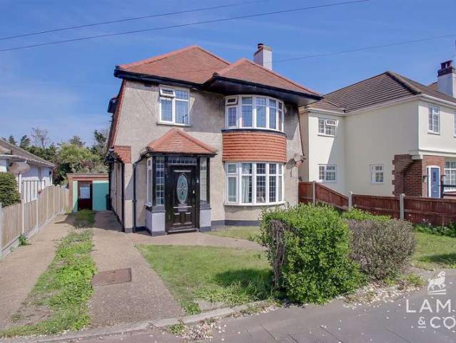 Farm for sale in Holland-on-Sea, Dale Hill
