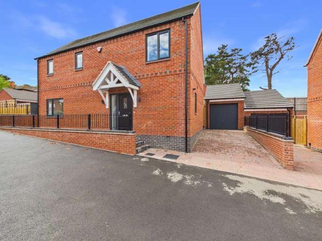 Farm for sale in Melton Mowbray, Melton