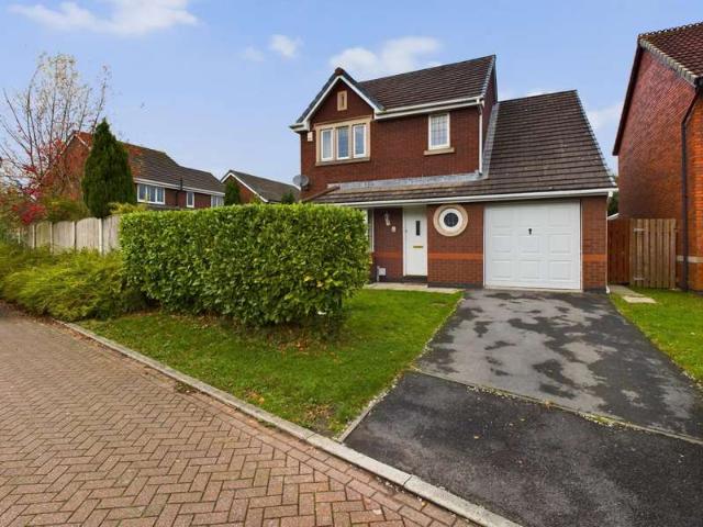 Farm for sale in Burtonwood and Westbrook, Warrington