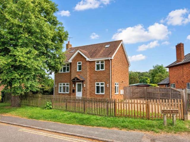 Farm for rent in Quarrendon, Buckinghamshire