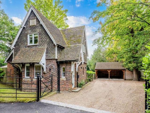 Farm for sale in The Butts, Kent
