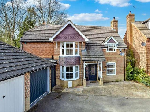 Farm for sale in Sandown Park, Kent