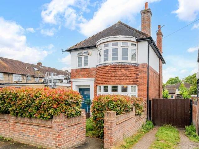 Farm for sale in Stoneleigh, Ewell