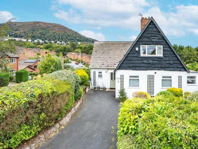 Farm for sale in Barnard's Green, Malvern Hills