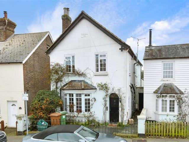 Farm for sale in Sandown Park, Kent
